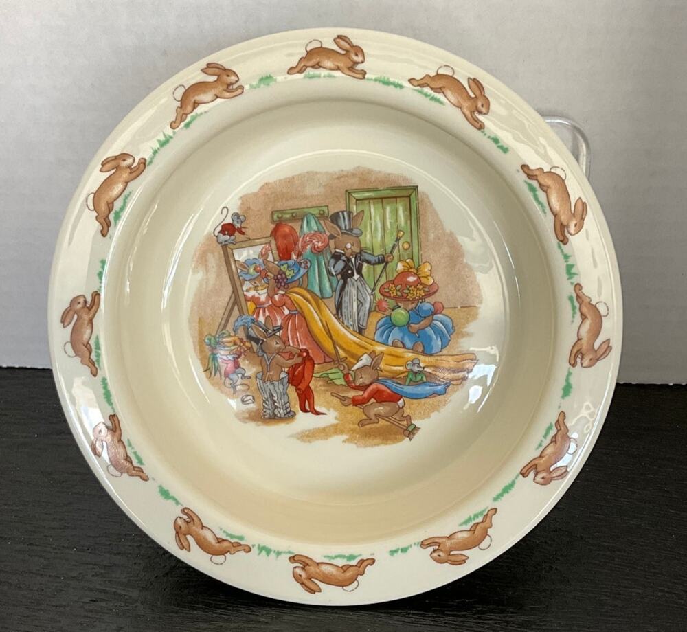 Bunnykins Royal Doulton English fine China Porridge Bowel Playing Dress Up